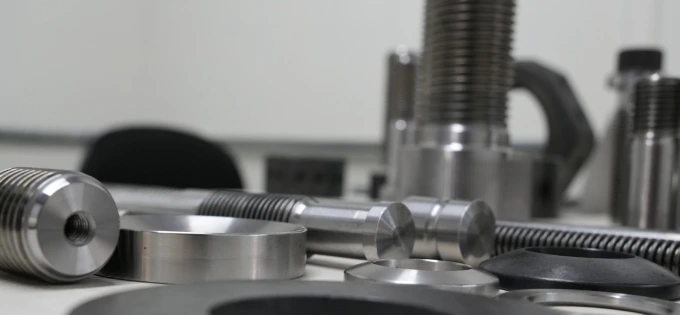 Roscas y tornillos especiales producidos por Rostec en SP